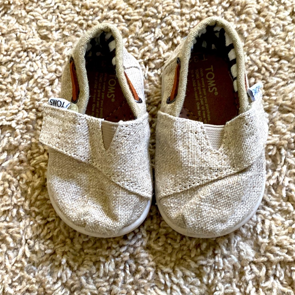 Toms Toddler 3 sneakers